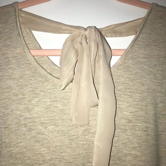 Pebble and Stone Cream Pointed Hem Blouse Small S - Picture 5 of 11